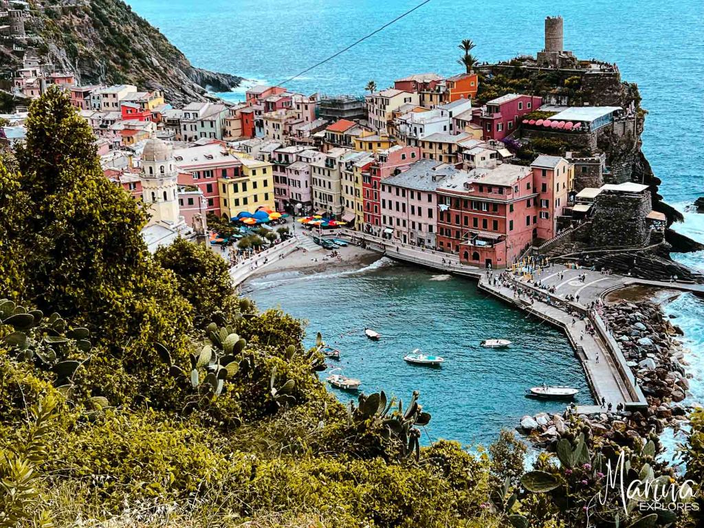 Hike trail, looking south to Vernazza, Cinque Terre, Italy